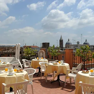 4* Szálloda Torino