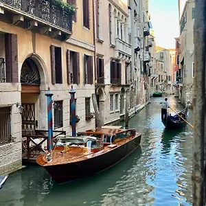 Becher Venise