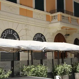 Pensión Domus Romantica, Roma
